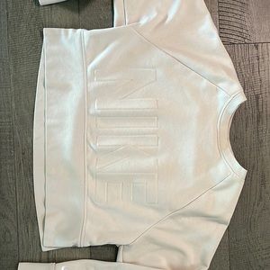 Nike cropped crewneck